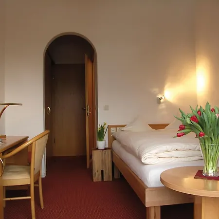 Aschenbrenner 3*