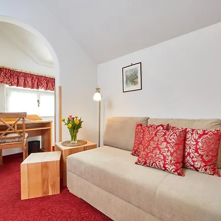 Aschenbrenner Hotel 3*