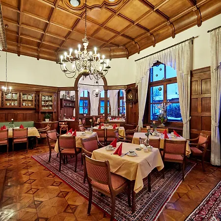 Aschenbrenner Hotel 3*