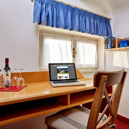 أشنبرينر 3* جارمش بارتنكيرشن