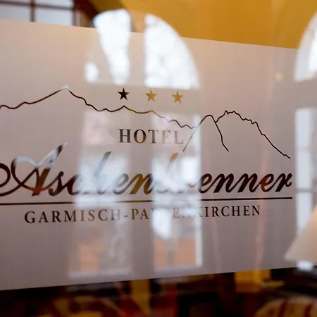 Aschenbrenner Hotel 3*