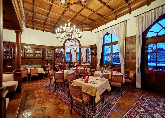 Aschenbrenner Hotell 3*